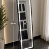 ESPEJO LED CUADRADO 1.60 CM X 50 CM